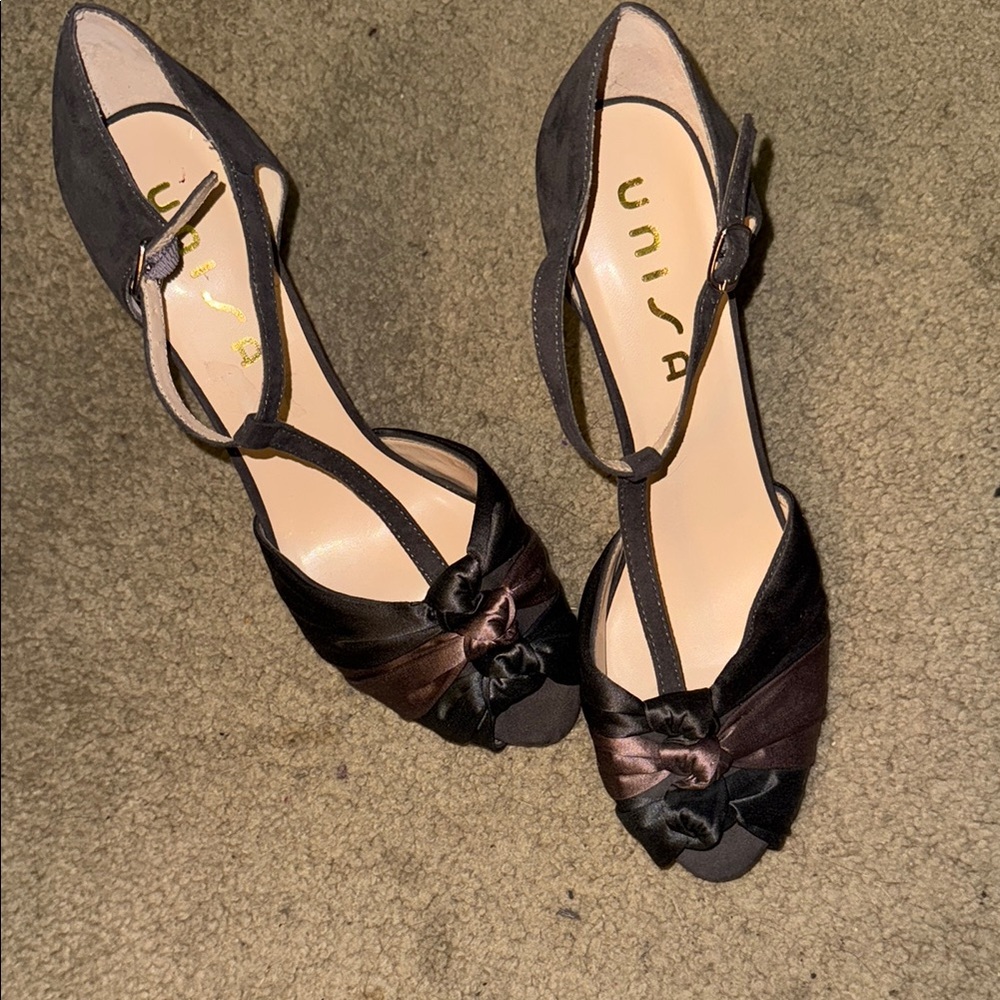 Unisa Gray and Pink Women's Shoes